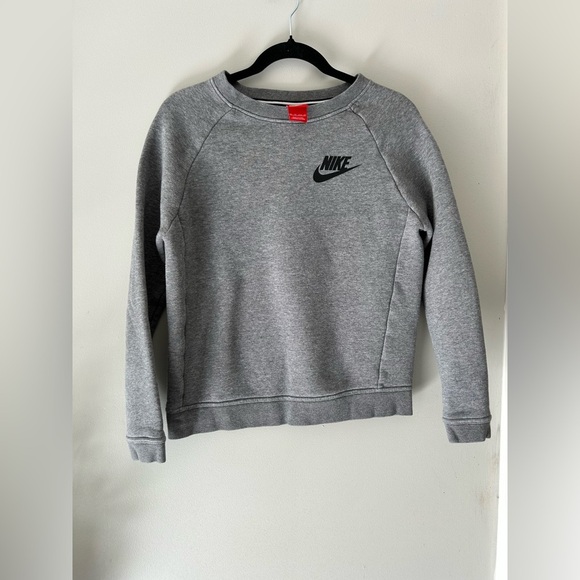 Nike Gray Crewneck Sweatshirt XS - Picture 1 of 7